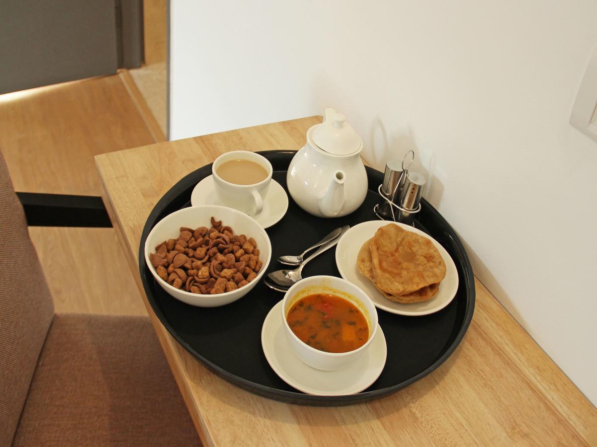 Oyo 13728 Hotel Kempty Valley View Hotel & Restaurant Мусори Екстериор снимка